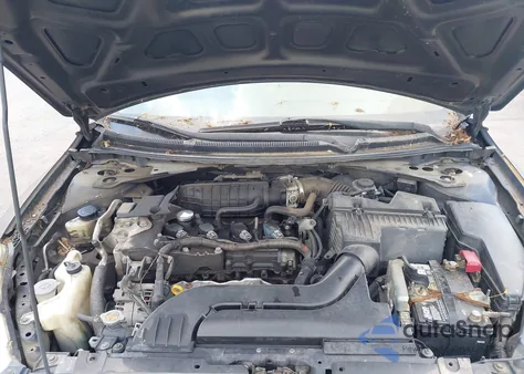 2011 Nissan Altima 2.5 S z USA, uszkodzony, nr VIN 1N4AL2AP2BN422897